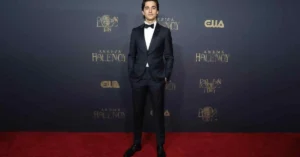 Read more about the article Timothée Chalamet Height – Everything You Need to Know